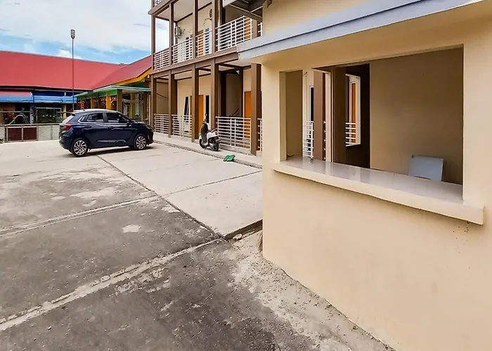 FARAH Homestay Syariah Mitra RedDoorz Pekanbaru